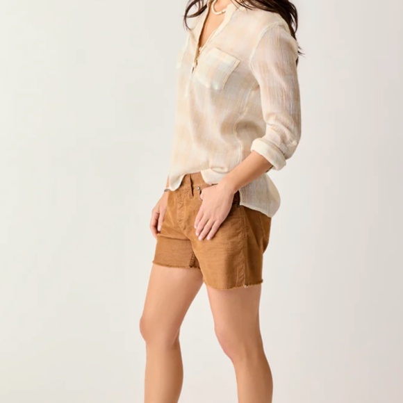 NWT: Carve Designs Oahu 4" Shorts - Picture 2 of 4